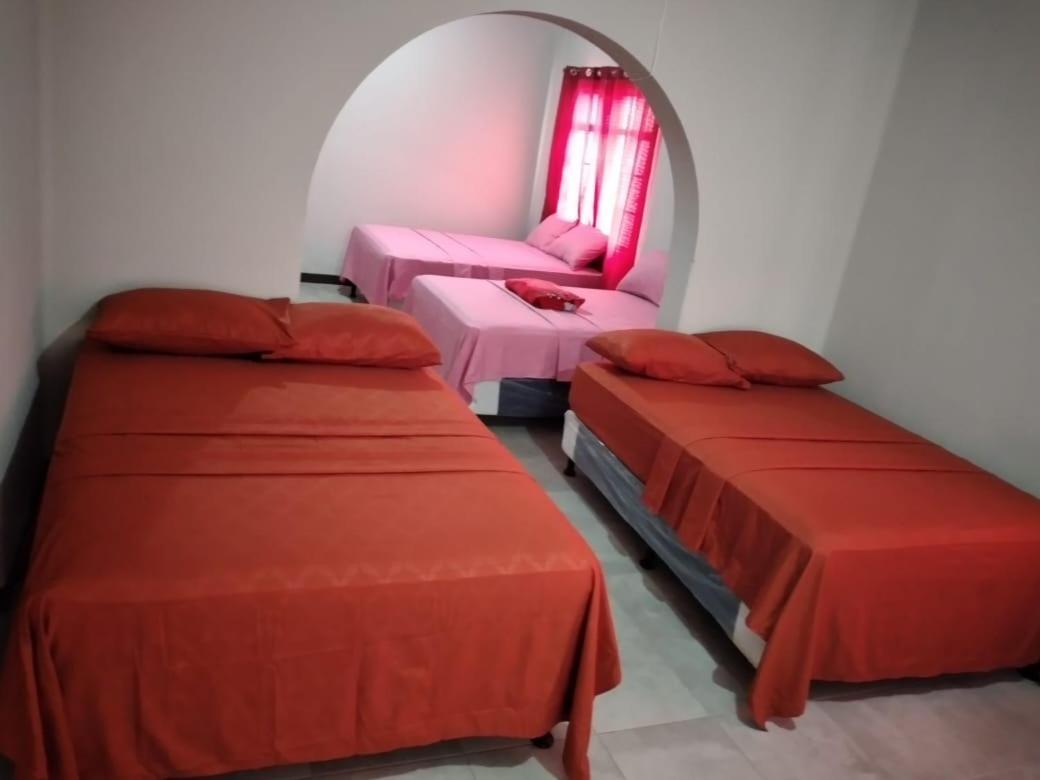 Hotel Galilea El Centro 과테말라 외부 사진