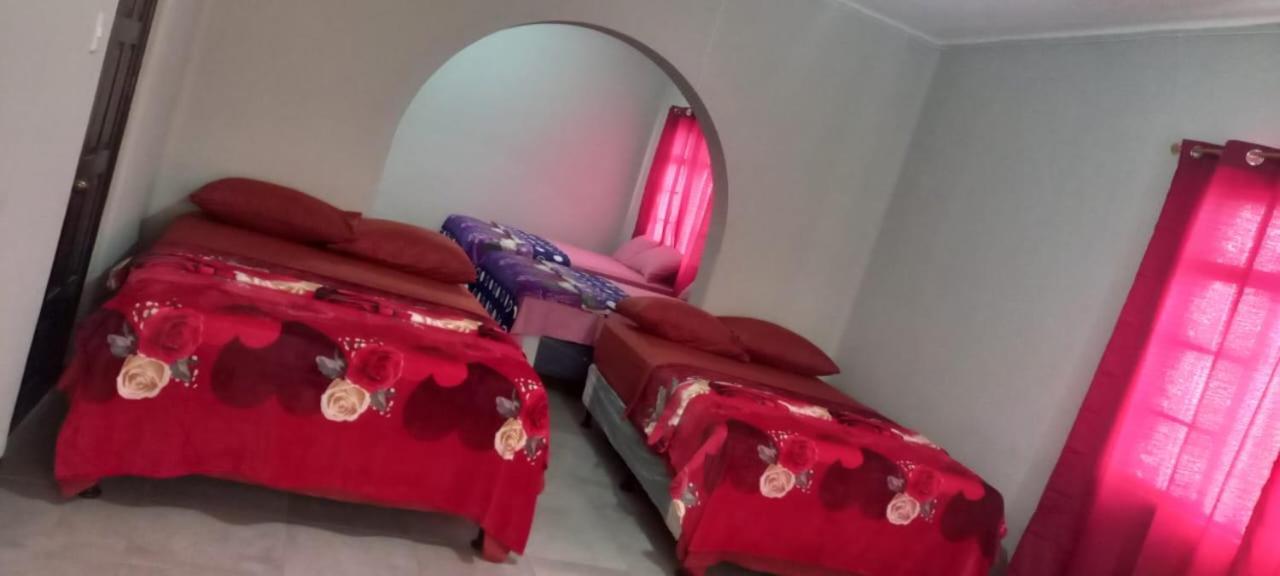 Hotel Galilea El Centro 과테말라 외부 사진